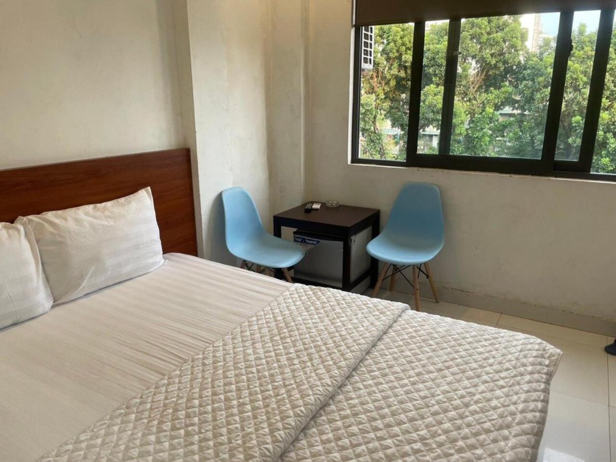 Yen Hoa Motel Hanoi Exteriör bild