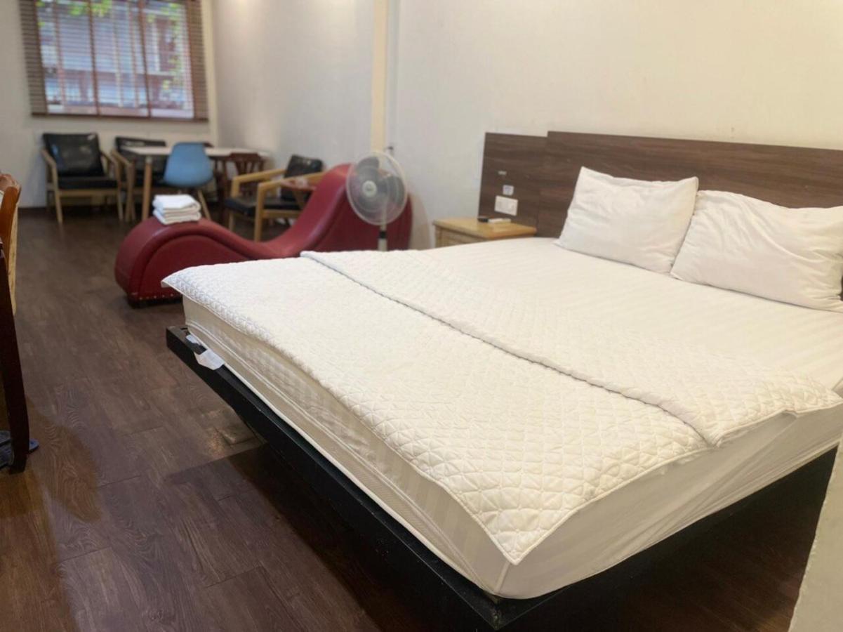 Yen Hoa Motel Hanoi Exteriör bild